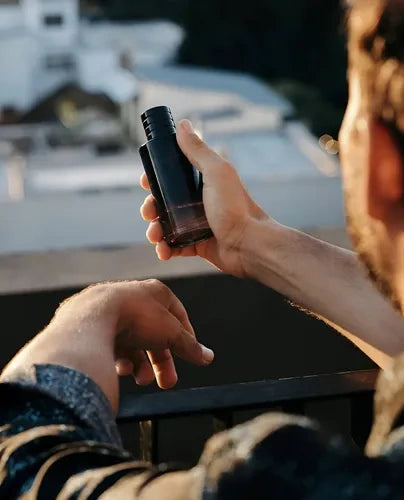 Inspirado en el aroma de Sauvage Dior ,con una fragancia intensa y duradera
